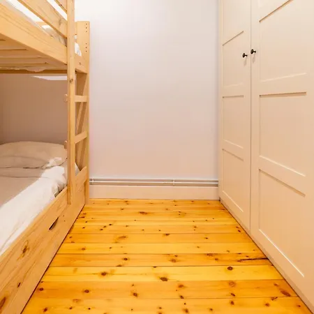 Apartament Piso Familiar Centro
